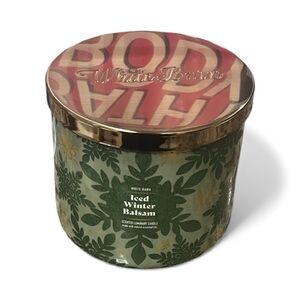 Bath & Body Works White Barn Iced Winter Balsam 3-Wick Candle